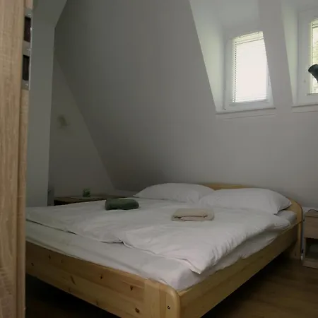 Anita - Dovolenka Pre Rodiny Pri Balatone בית אירוח *